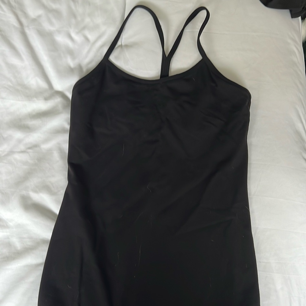 Align black tank, size 8